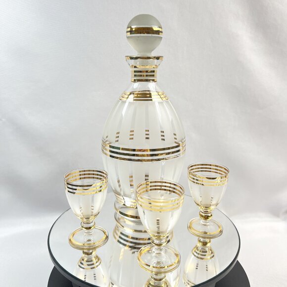 Frosted Vintage Glass Decanter Set Gold Striped with Stopper & 3 Stemmed Glasses - Picture 6 of 11